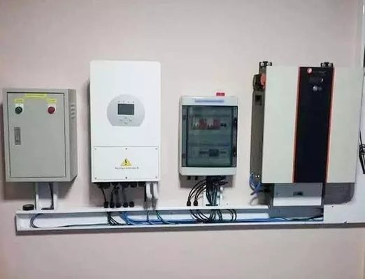 Полная система солнечной энергии с гибридным инвертором Deye 3kw 5kw 8kw и контроллером MPPT